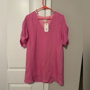 Pink puff sleeve dress
